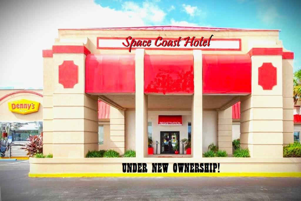 Space Coast Hotel Titusville Exterior foto
